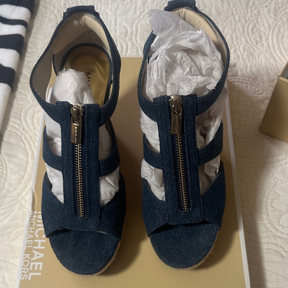 Michael Kors Blue Jean Wedge Sandals - Picture 5 of 16
